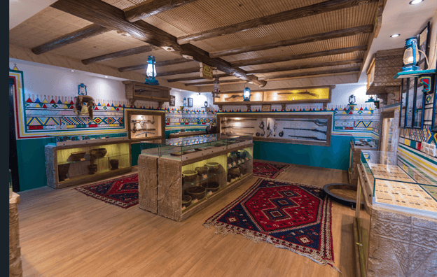 Asir: Visit Bin Hamsan Village, then Art Street and Al-Miftaha Village