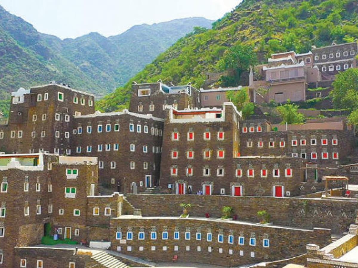 عسیر میں ایک ریسرچ ٹور، السودہ سے ہنی ہٹ، پھر رجال الماء تک۔
