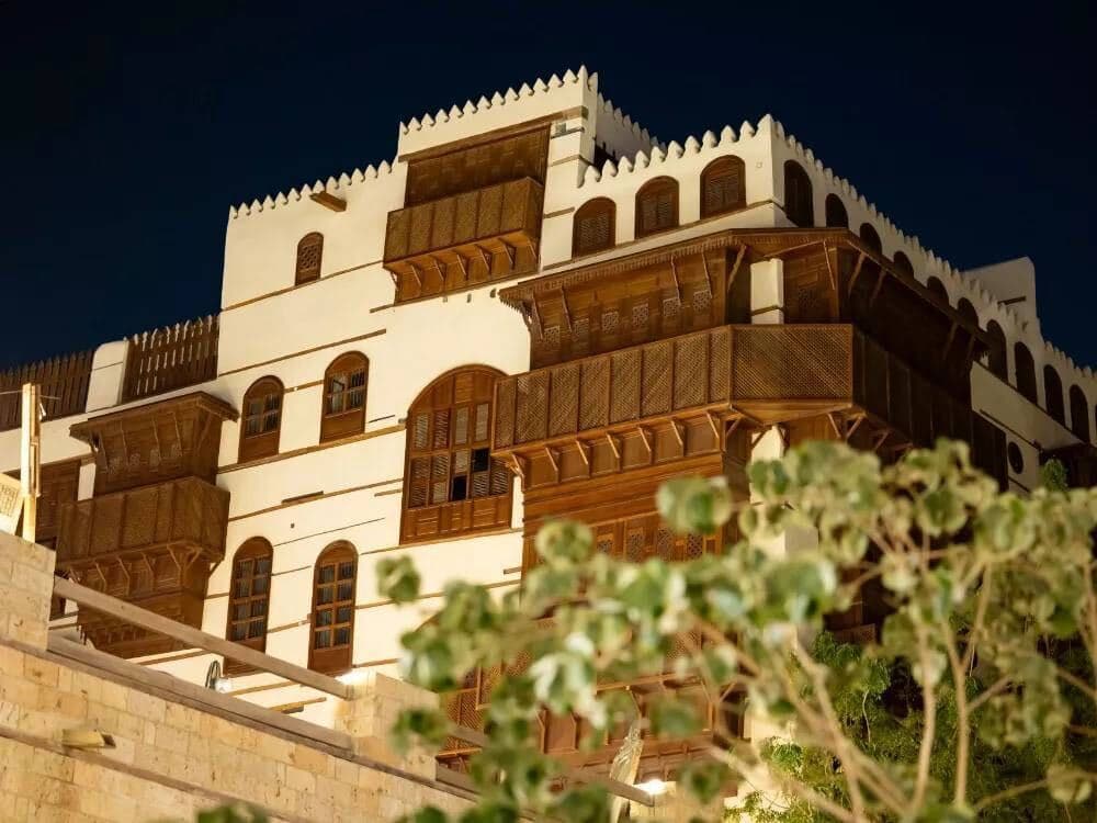 باقه سياحية ليلتان من جدة التاريخية الى العمره في مكة المكرمة
