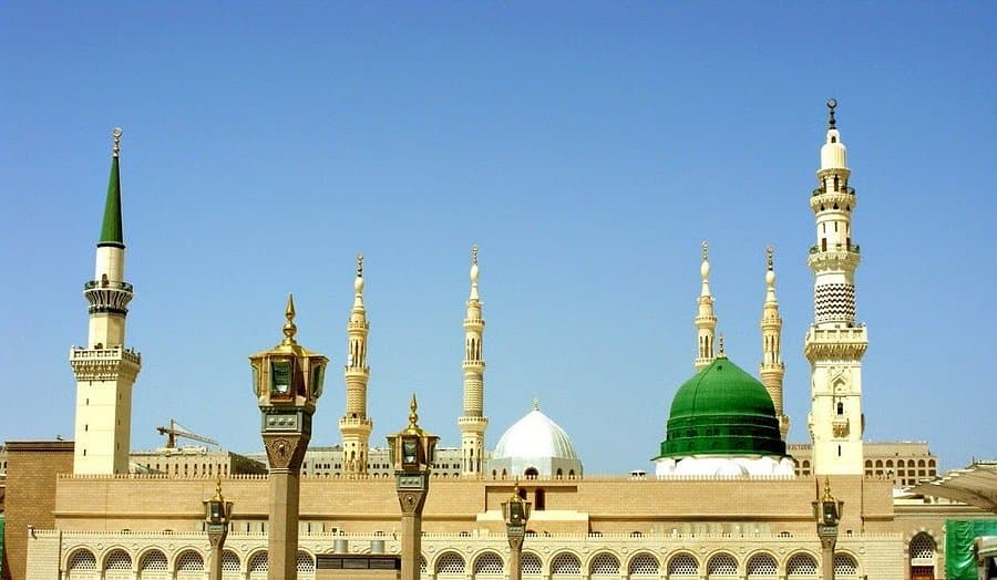 باقة ليالي المدينة – ليلتين روحانيتين في المدينة المنورة