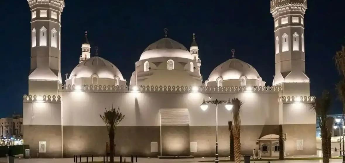 قبا کی سیر، دو قبلہ اور دو لڑائیاں