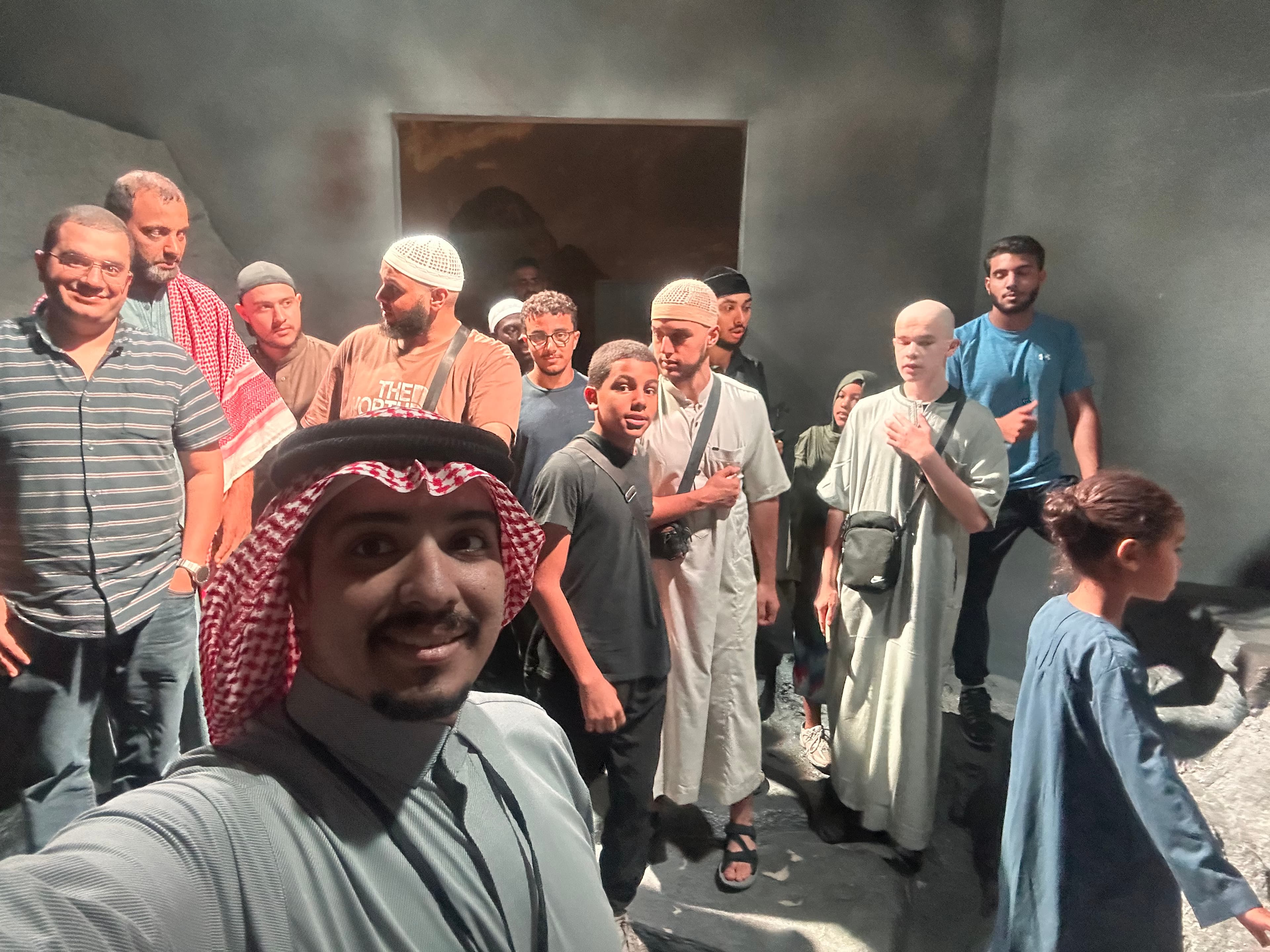Abdullah Ahmadoh gallery image 5