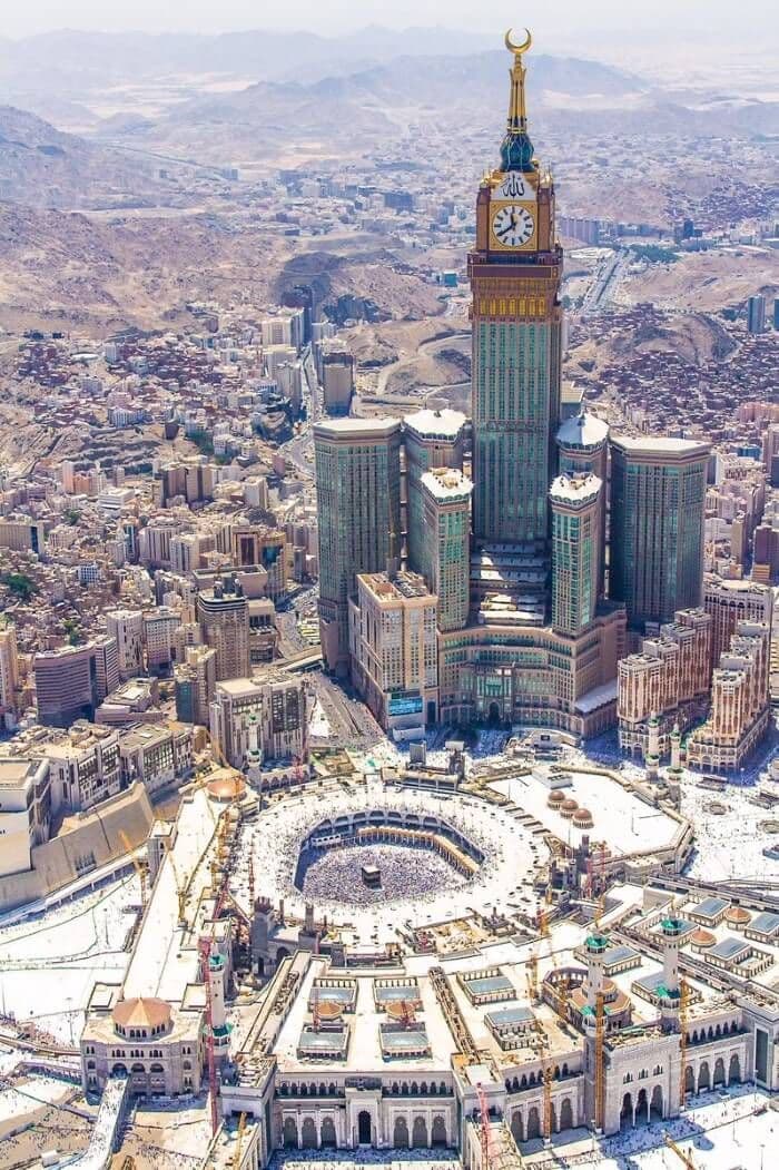 رحلة الفخامة بين مكة والعلا والبحر الأحمر