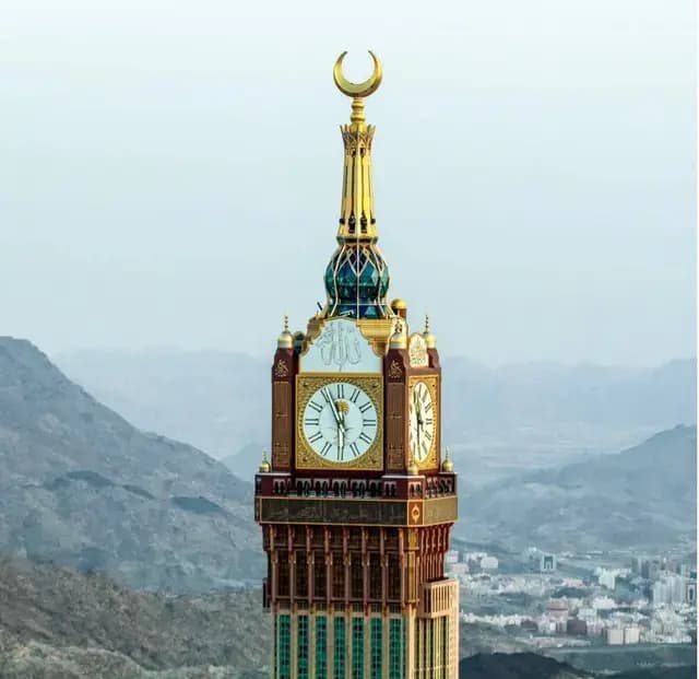 اپنے نجی گائیڈ کے ساتھ مکہ کو دیکھیں